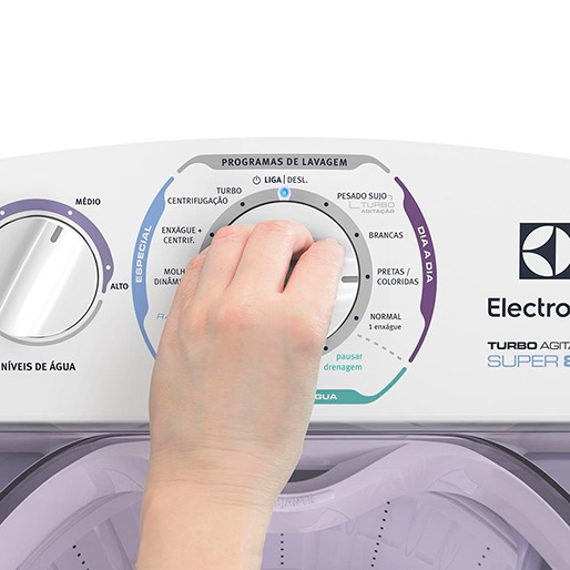Personalize a lavagem da roupa Lavadora de Roupas Electrolux LT08E Reutilização Água