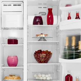 Congela e refrigera mais rápido seus alimentos funçaõ turbo