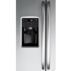 Painel do refrigerador Side by Side GE 23 ZS2LFBSS refrigerador Side by Side GE 23 ZS2LFBSS painel