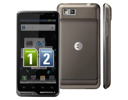 Telefone celular desbloqueado Motorola ATRIX TV XT687 dual chip Telefone celular desbloqueado Motorola ATRIX TV XT687 dual chip