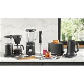 Chaleira Elétrica Electrolux Expert EKP70 1,7L – Preto Titânio - 110V - 7