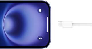 Cabo USB-C conectando a um iPhone 16 em ultramarino