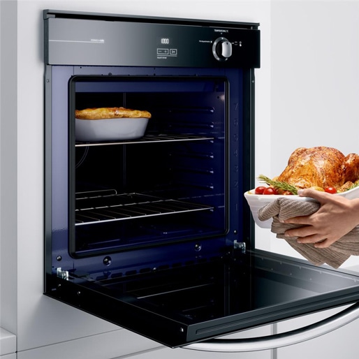 Com belíssimo acabamento espelhado inox Forno Embutir Brastemp BOA84AR 2 Prateleiras Ajustáveis Grill