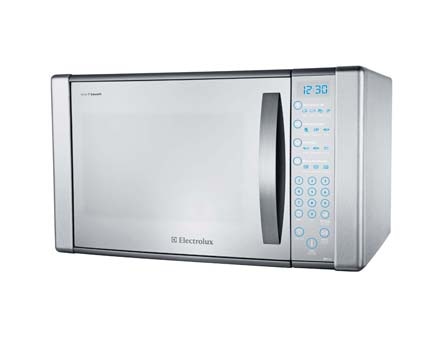 Muita praticidade com esse forno - Um forno de micro-ondas de qualidade Electrolux
