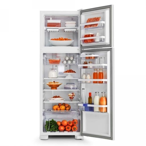 Freezer e refrigerador com excelente espaço interno